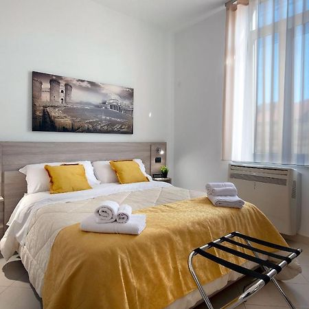 La Preziosa Apartment Duomo Napoli Eksteriør billede