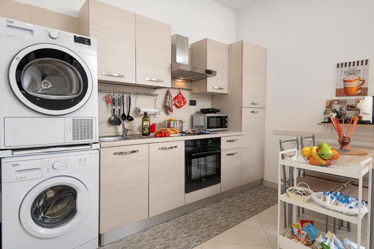 La Preziosa Apartment Duomo Napoli Eksteriør billede