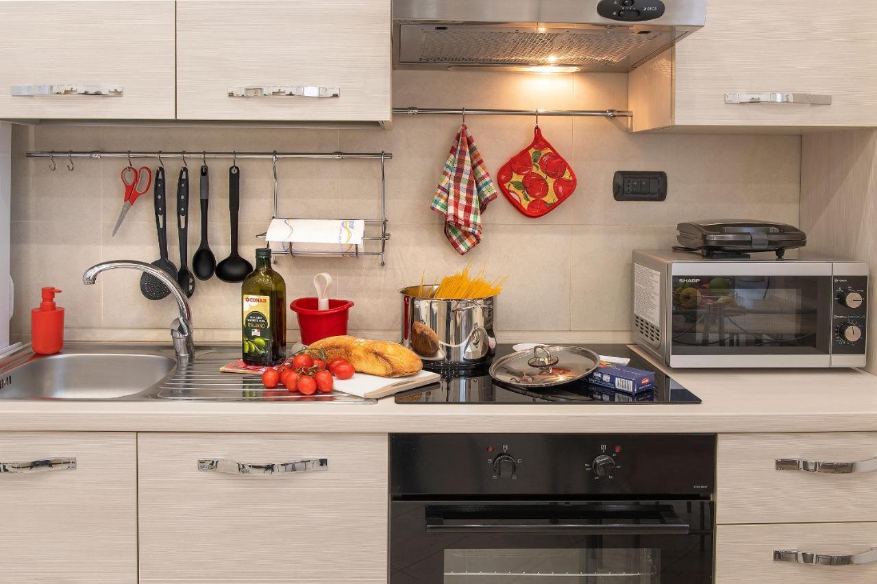 La Preziosa Apartment Duomo Napoli Eksteriør billede